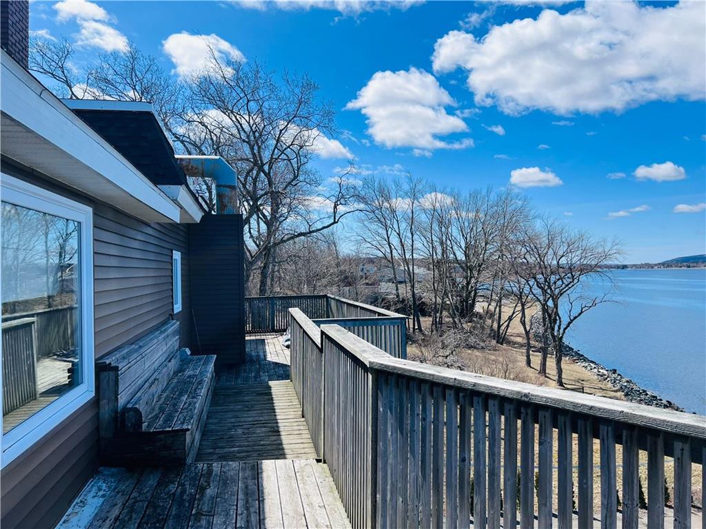 Images Harbourview Inn, SureStay Collection by Best Western