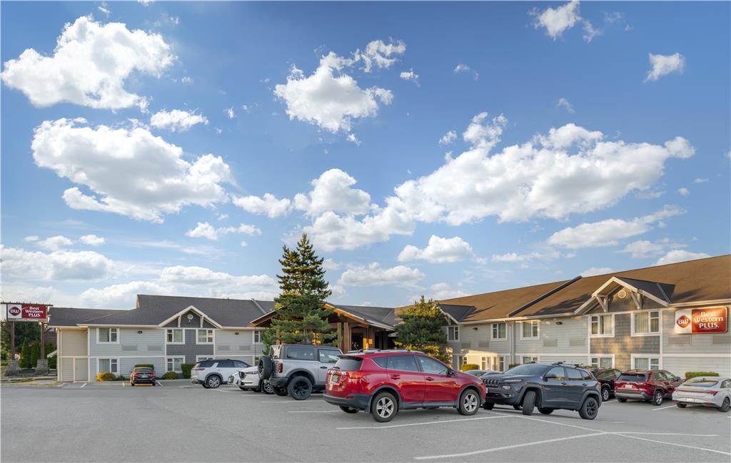 Images Best Western Plus Country Meadows Inn