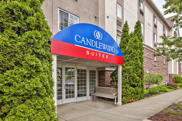Images Candlewood Suites Indianapolis, an IHG Hotel