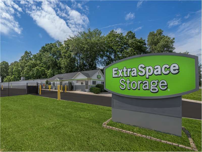 Alternate Beauty Image - Extra Space Storage at 3500 Carpenter Rd, Ypsilanti, MI 48197