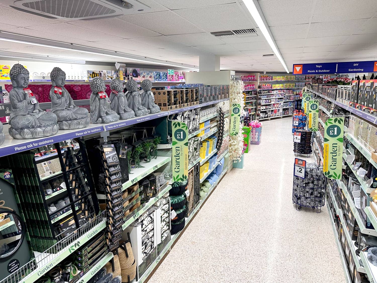 Images B&M Store