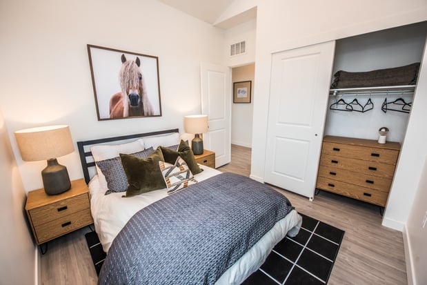 Images Woods Rose Townhomes