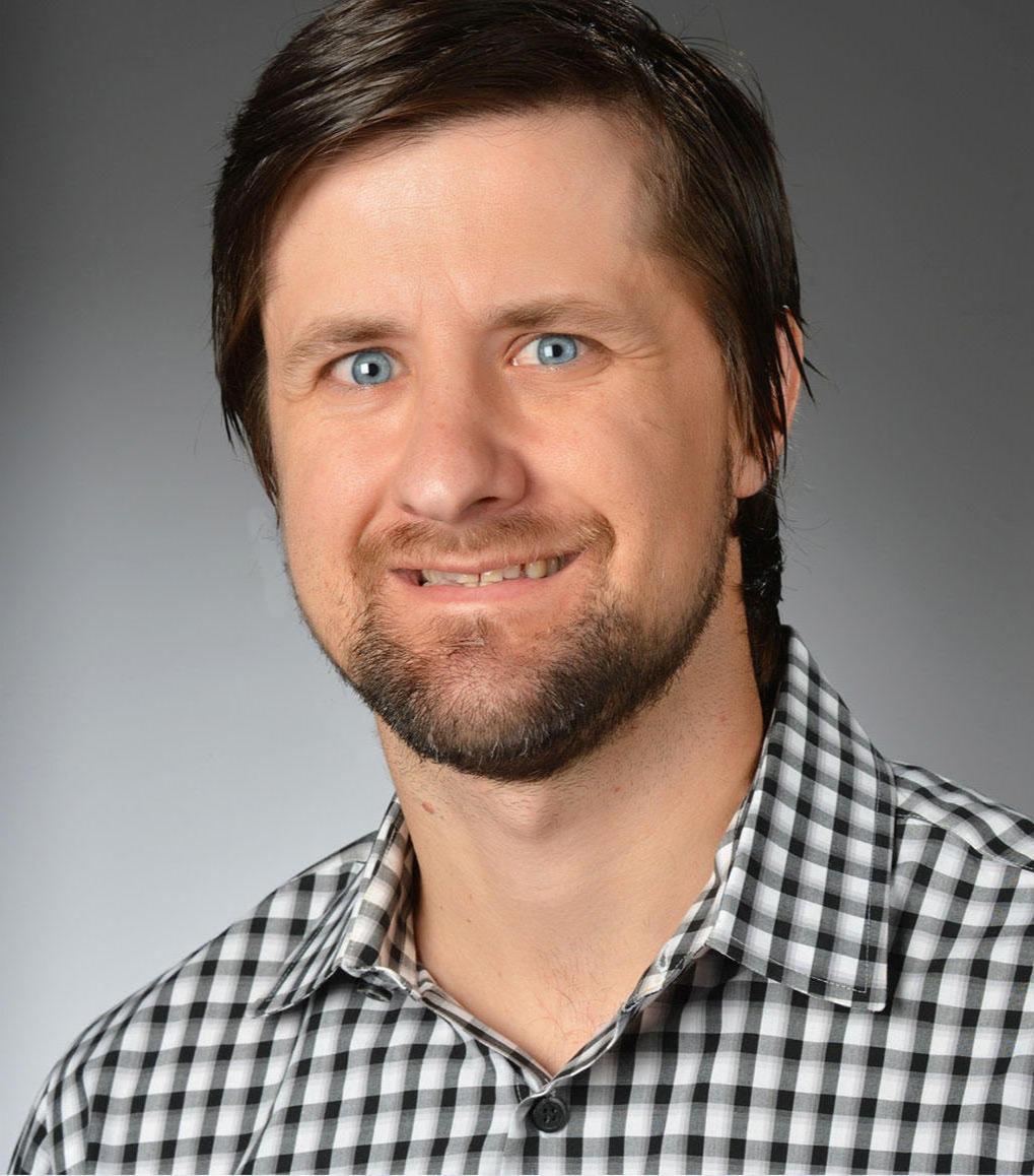 Headshot of Dr. Justin Smith