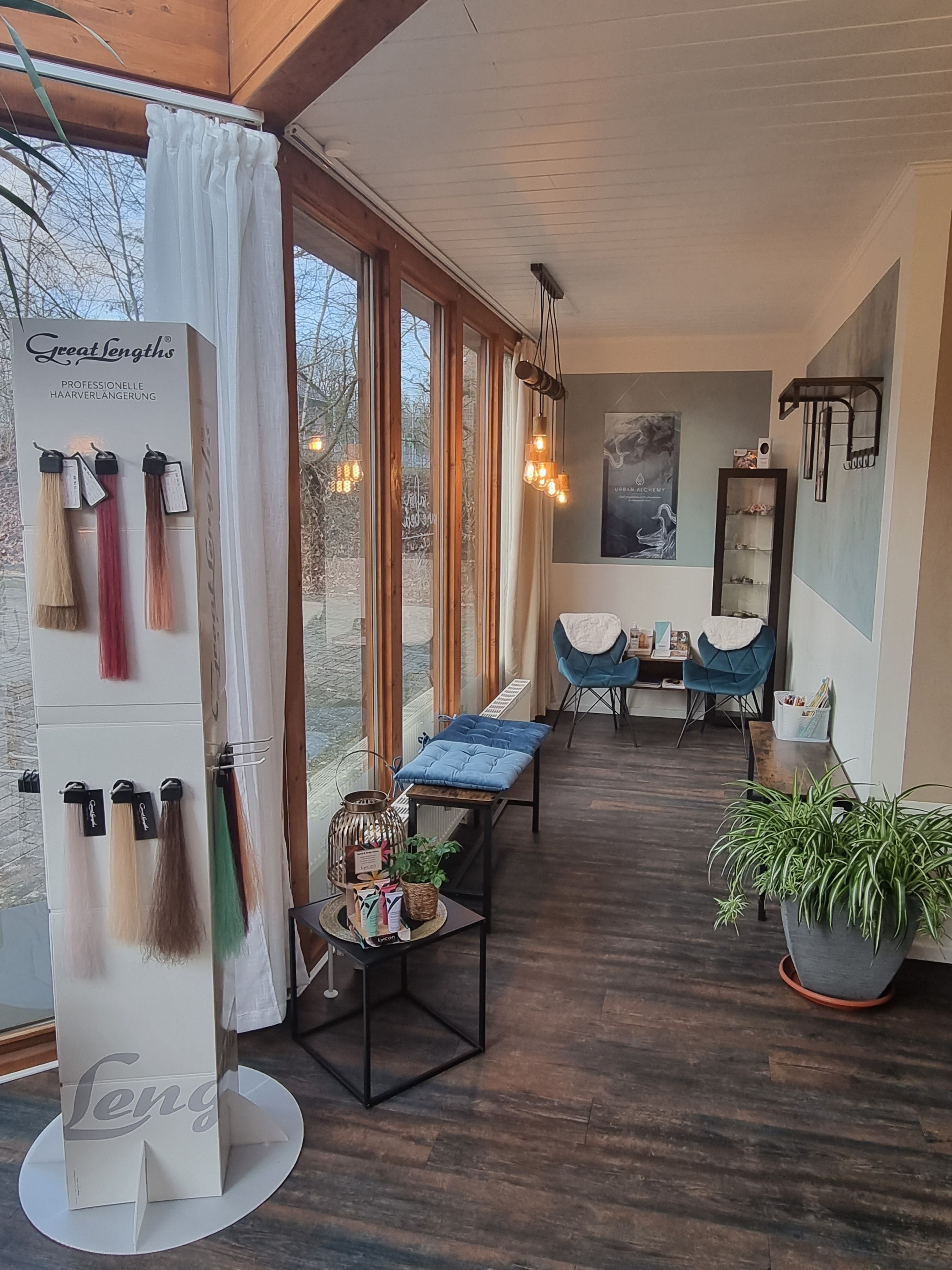 Salon Pure Beauty, Zum Täckenfeld 10 in Amelinghausen