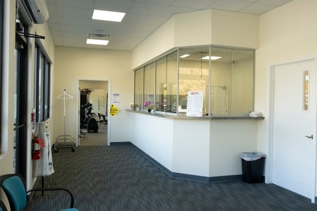 Images MOTION Sports Medicine - Monroe East