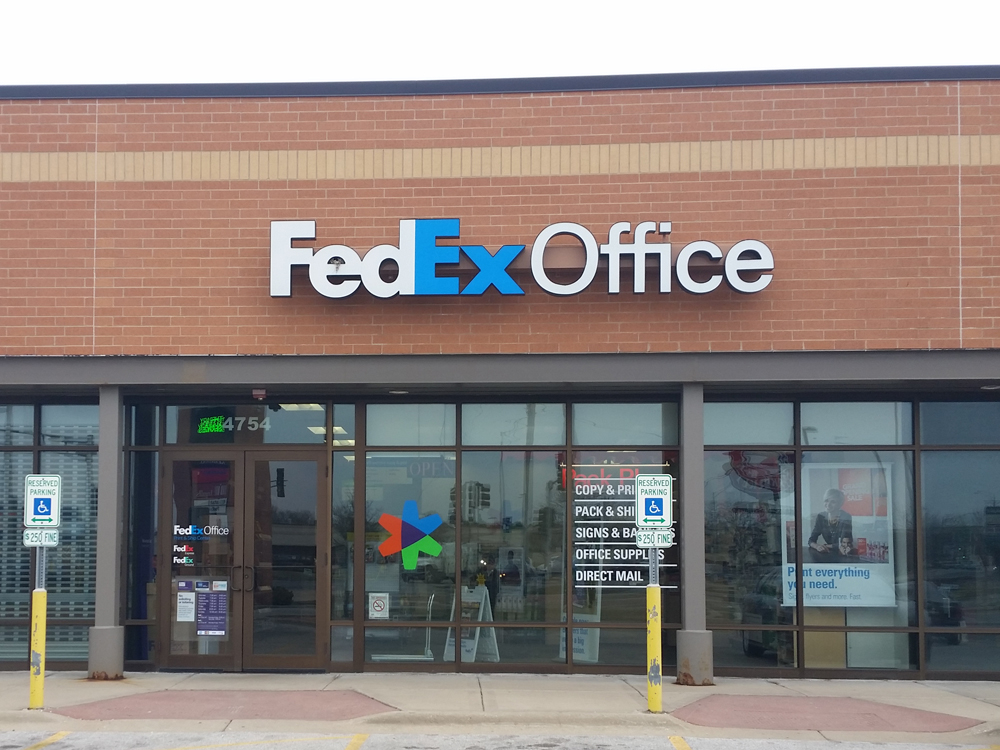 Exterior photo of FedEx Office location at 4754 W Cal Sag Rd\t Print quickly and easily in the self-service area at the FedEx Office location 4754 W Cal Sag Rd from email, USB, or the cloud\t FedEx Office Print & Go near 4754 W Cal Sag Rd\t Shipping boxes and packing services available at FedEx Office 4754 W Cal Sag Rd\t Get banners, signs, posters and prints at FedEx Office 4754 W Cal Sag Rd\t Full service printing and packing at FedEx Office 4754 W Cal Sag Rd\t Drop off FedEx packages near 4754 W Cal Sag Rd\t FedEx shipping near 4754 W Cal Sag Rd