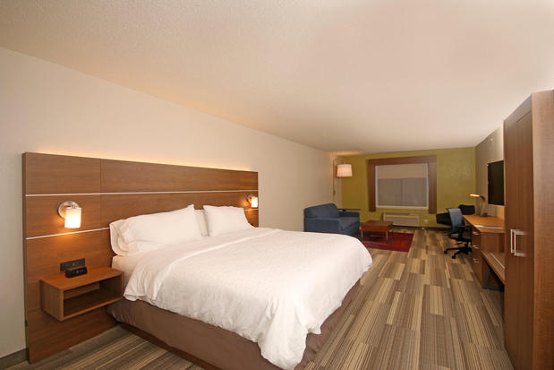Images Holiday Inn Express Troutville - Roanoke North, an IHG Hotel