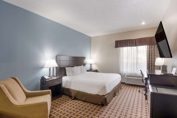 Images SureStay Plus by Best Western Coralville Iowa City
