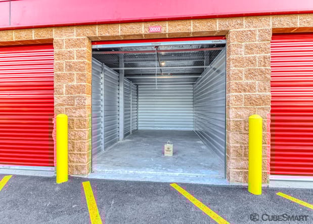 Images CubeSmart Self Storage