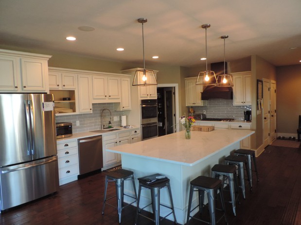 Images Centennial Construction & Remodeling Services, Inc.