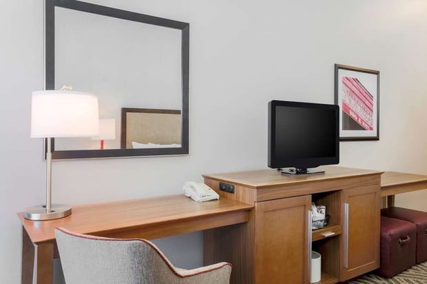 Images Hampton Inn Memphis-Southwind