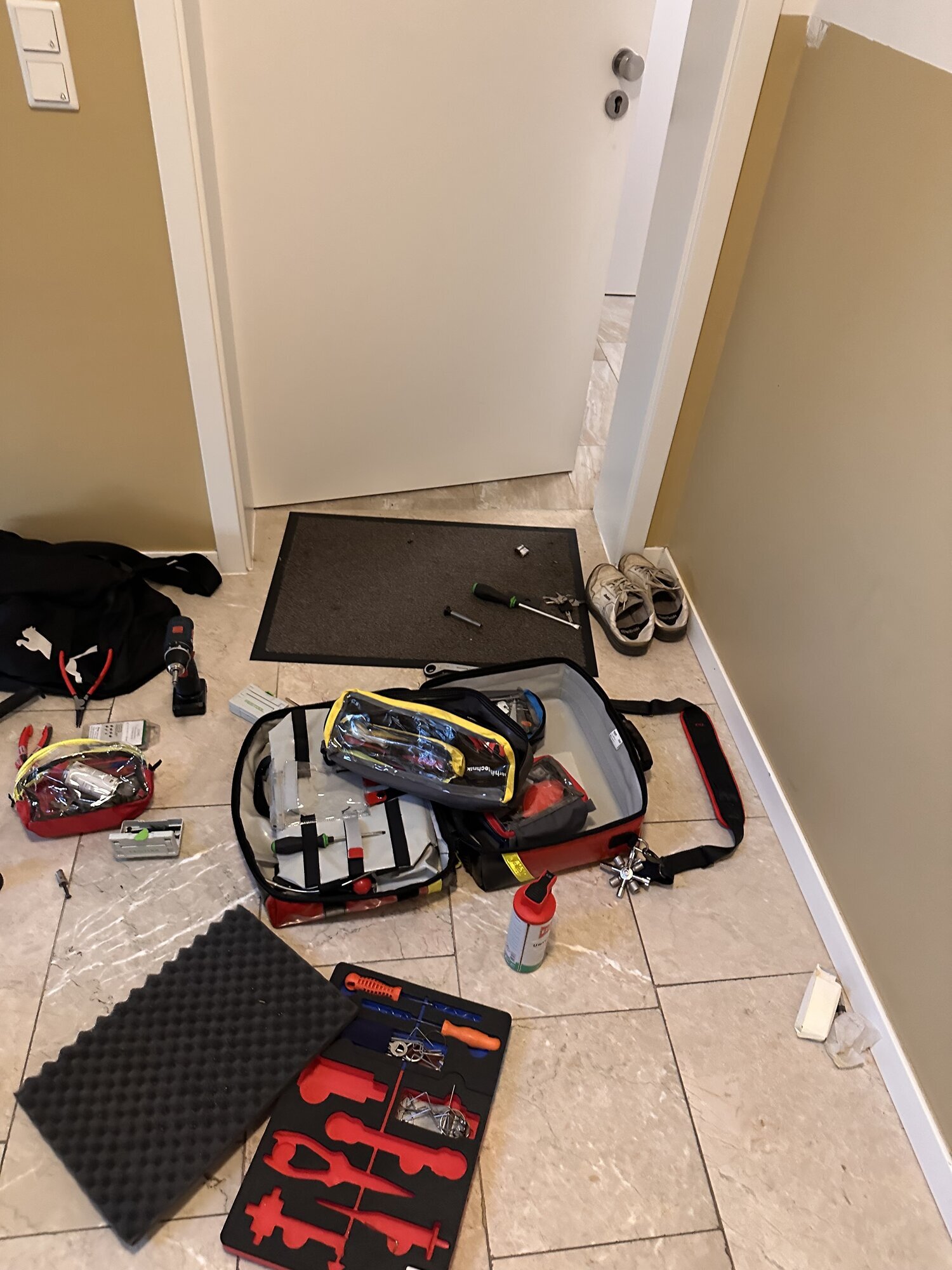 Bilder Schlüsseldienst Hitdorf