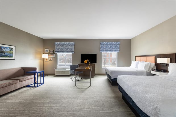 Images Hampton Inn & Suites Logan