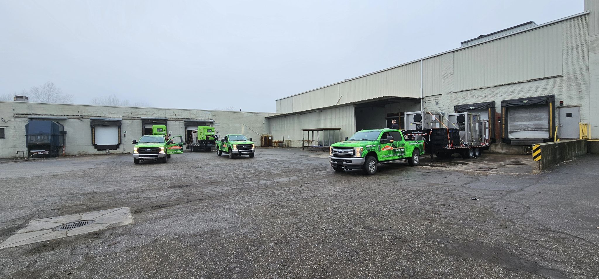 servpro restores water damage in commercial facility by hooking up equipment