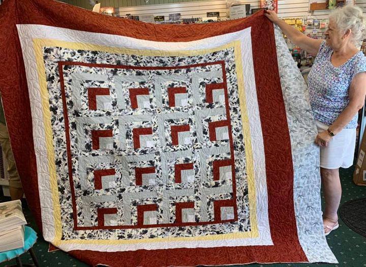 This beauty is fresh from our longarm quilter, MaryEllen at Wical Quilt Works. Roberta G. is taking it home to add the binding and display on her bed in a freshly painted bedroom. Our customers are the best!! 👏🎉😍