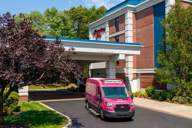 Images Hampton Inn Hartford/Airport