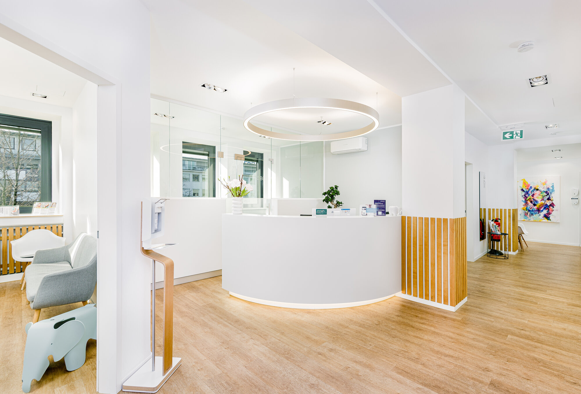 Crown48 - Zahnarzt Düsseldorf - Dr. Kai Dannenberg & Team, Berliner Allee 48 in Düsseldorf