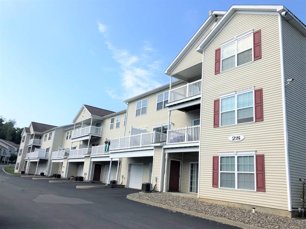 Images Eagle Rock Apartments & Townhomes at Rensselaer