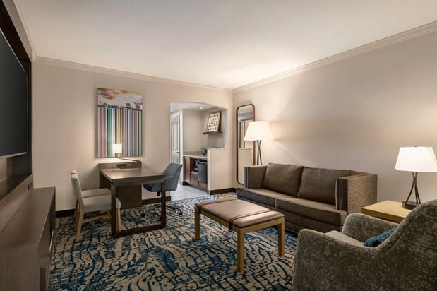 Images Embassy Suites by Hilton Tampa Downtown Convention Center