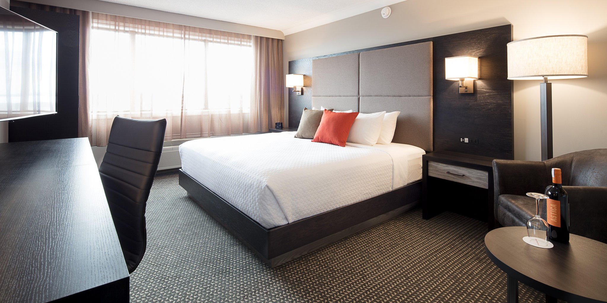 Images Crowne Plaza Moncton Downtown, an IHG Hotel