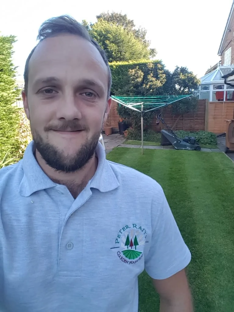 Images P Raitt Garden Maintenance