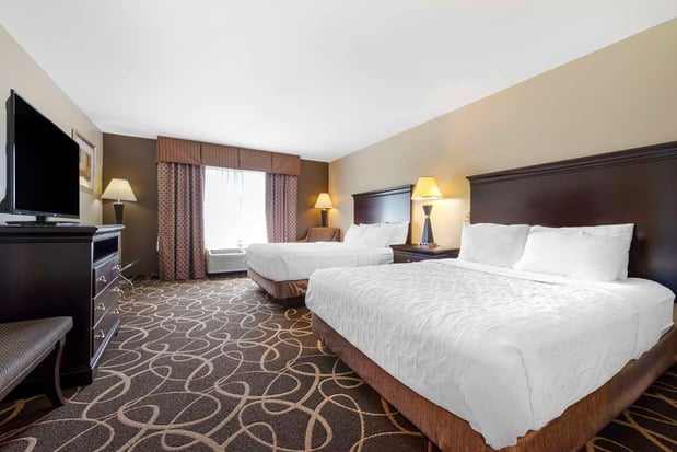 Images Best Western Plus Eau Claire Conference Center