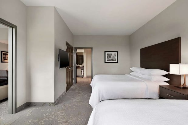 Images Embassy Suites by Hilton Charlotte Ayrsley