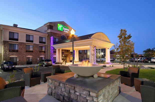 Images Holiday Inn Express & Suites Colorado Springs-First & Main by IHG