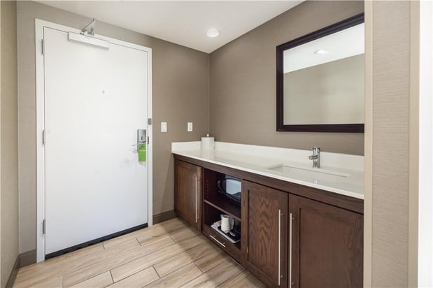 Images Hampton Inn & Suites Logan