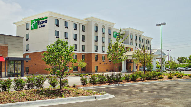 Images Holiday Inn Express & Suites Chicago West-O'Hare Arpt Area, an IHG Hotel