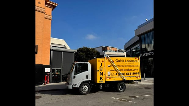 Images Quick Loaders - Junk Removal Sunnyvale