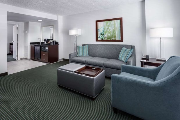 Images Embassy Suites by Hilton Orlando Lake Buena Vista Resort