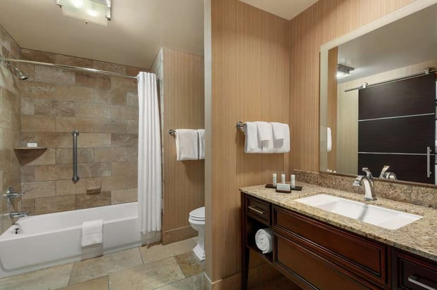 Images Embassy Suites by Hilton Salt Lake West Valley City