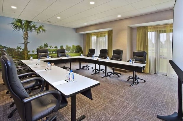 Images Hilton Chicago/Oak Brook Hills Resort & Conference Center
