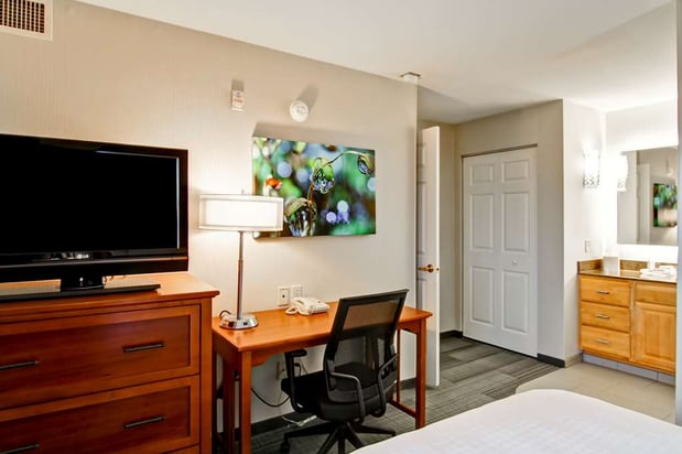 Images Homewood Suites by Hilton Stratford