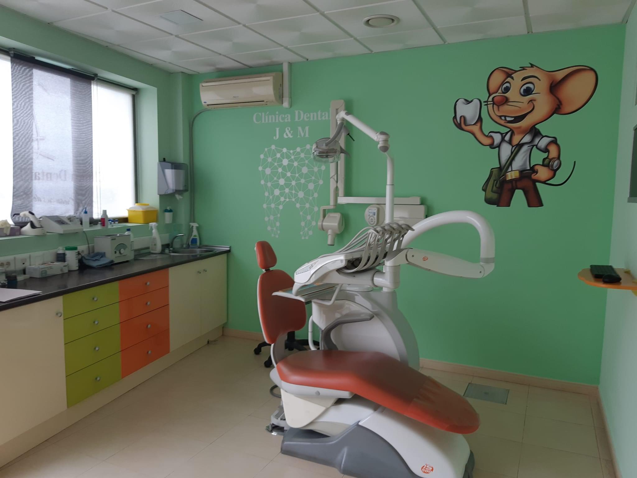 Images Clinica Dental J&M