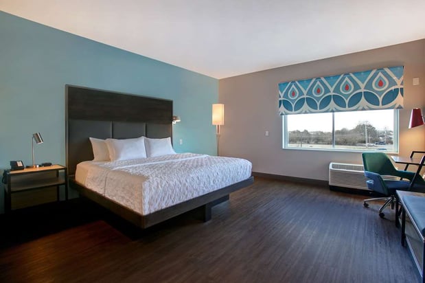 Images Tru by Hilton Alcoa Knoxville Airport