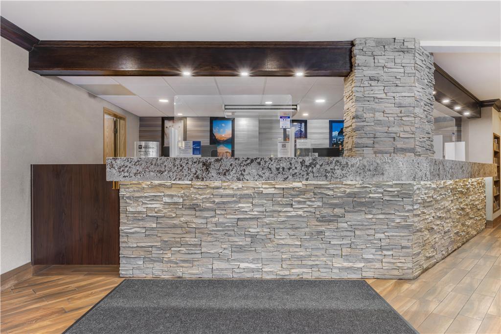 Images Best Western Plus Country Meadows Inn