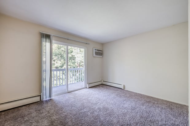 Images Lakeshore Drive Apartment Homes