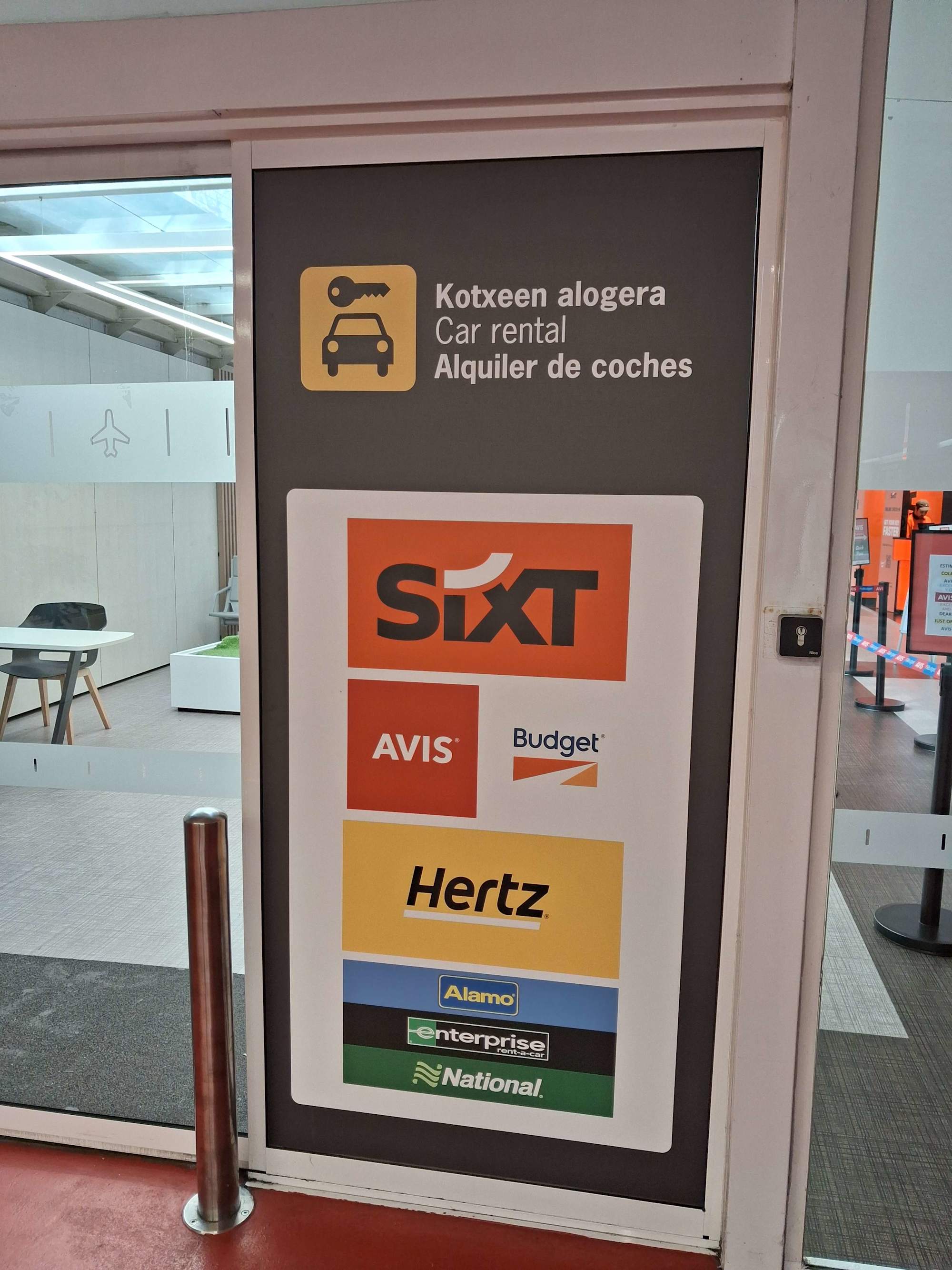 SIXT Alquiler de Coches - Bilbao Aeropuerto (BIO) 28