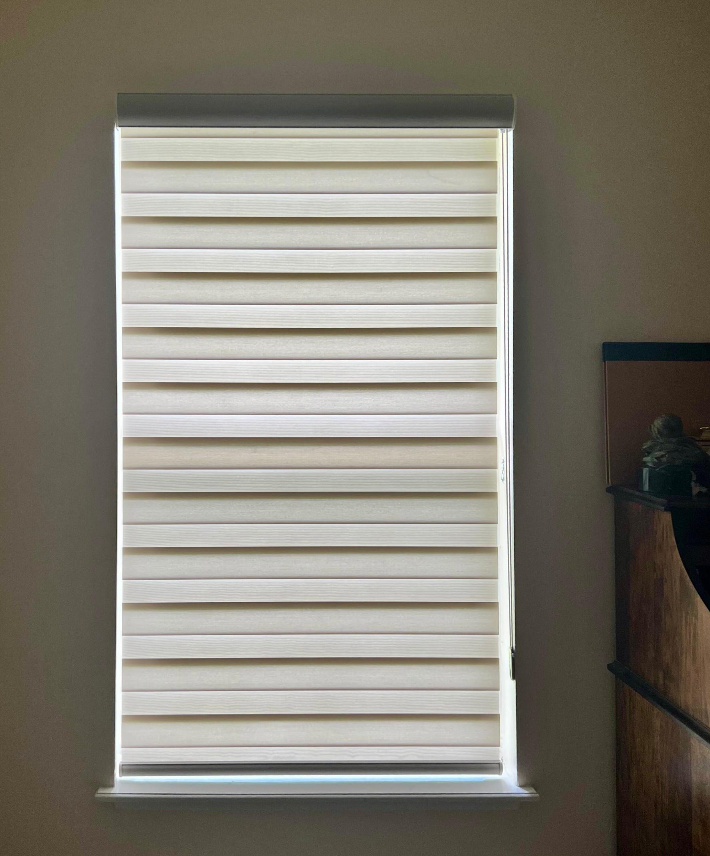 Roman shades are the perfect shade to let your personality shine through! They are extremely customizable with several different options such as a wide range of fabrics in an array of on-trend colors, textures and patterns.