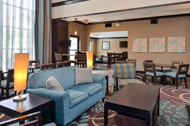Images Staybridge Suites Ofallon Chesterfield by IHG