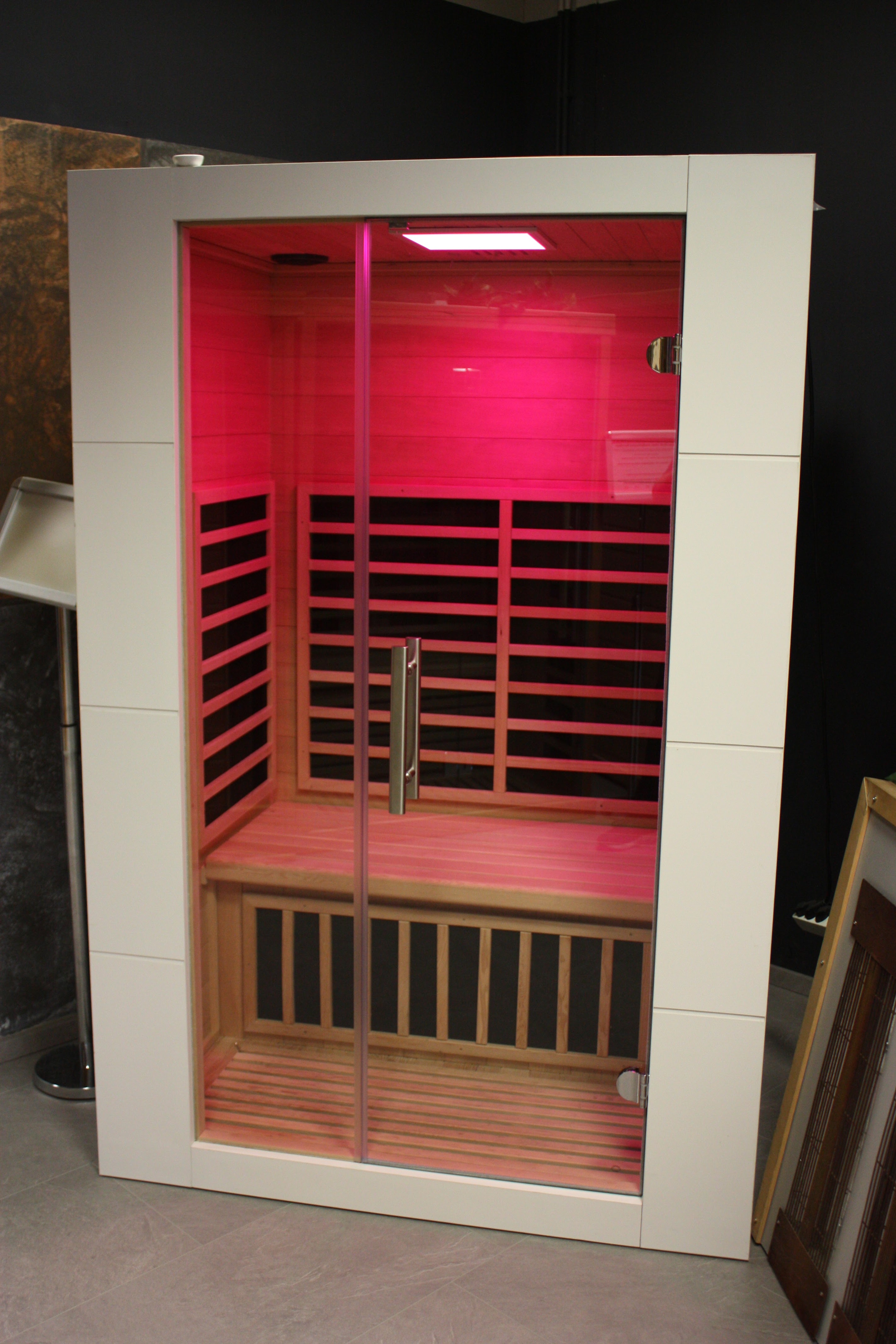 V-INFINITY Whirlpools, Zieglerstraße 6 in Hövelhof