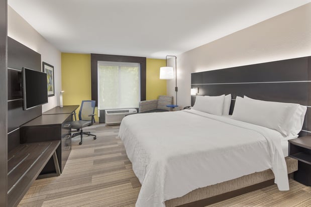 Images Holiday Inn Express & Suites Hardeeville-Hilton Head by IHG