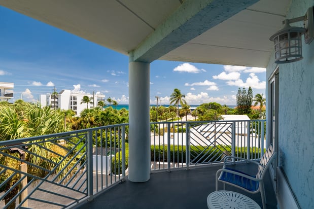 Images Holiday Inn Express North Palm Beach-Oceanview by IHG