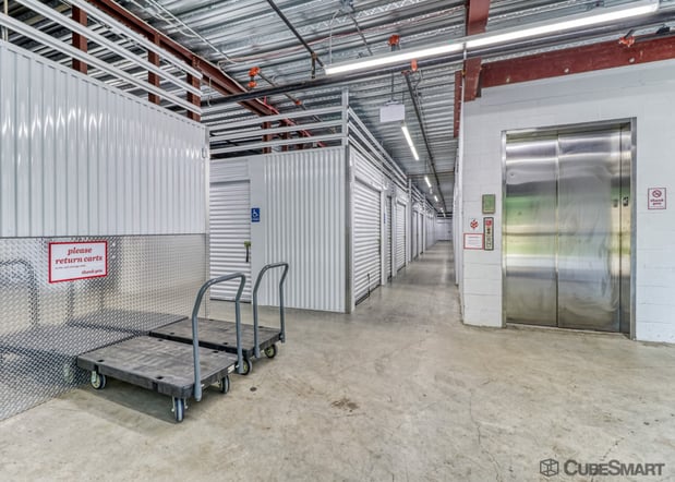 Images CubeSmart Self Storage