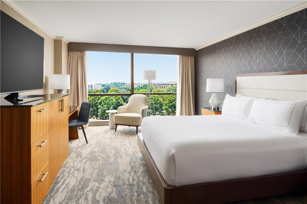 Images Hilton Charlotte University Place