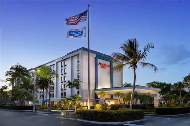 Images Hampton Inn Miami-Airport West