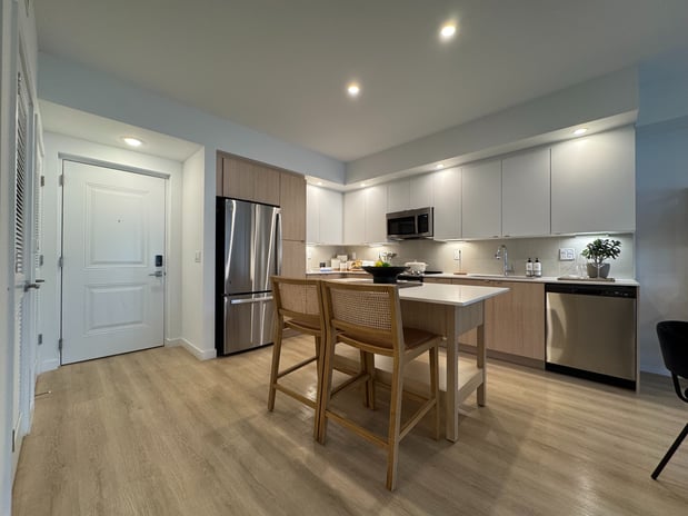 Images Caroline Golden Glades