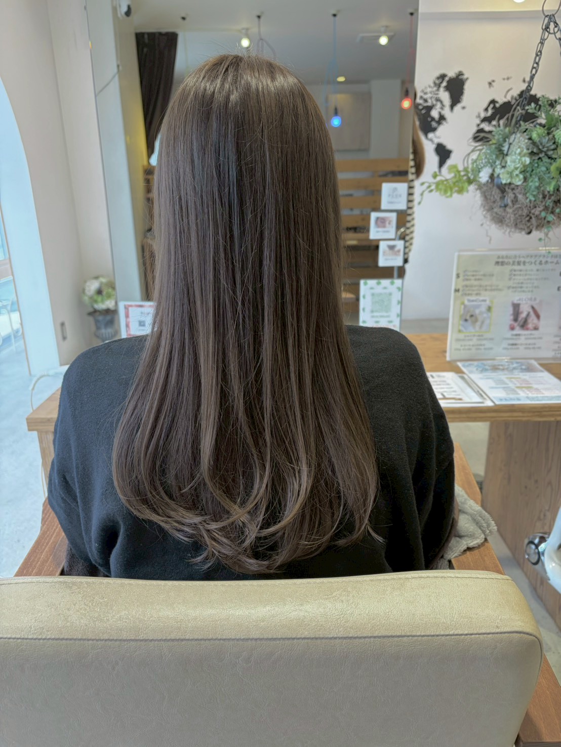 Images PLUS 六地蔵店